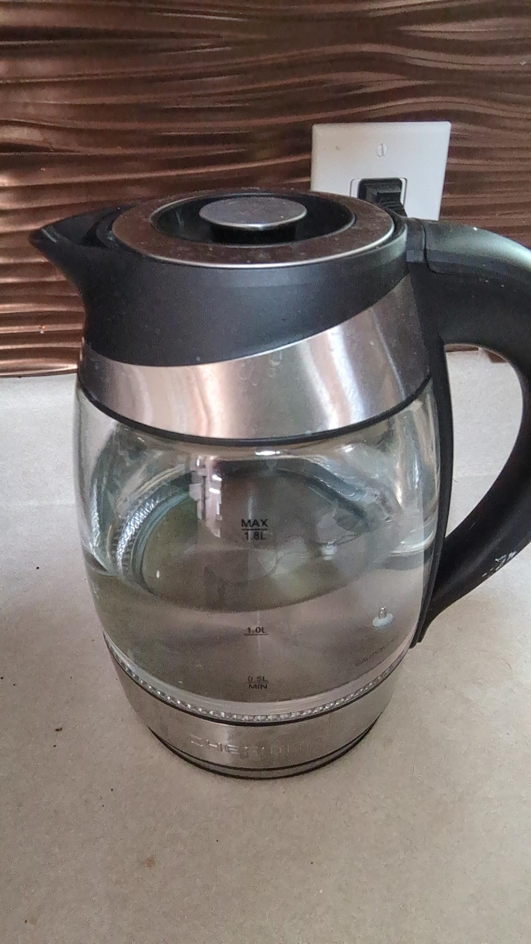 Chefman Electric Kettle with Temperature Control, 5 Presets LED Indicator Lights, Removable Tea Infuser, Glass Tea Kettle & Hot Water Boiler, 360° Swivel Base, BPA Free, Stainless Steel, 1.8 Liters customer photo 2