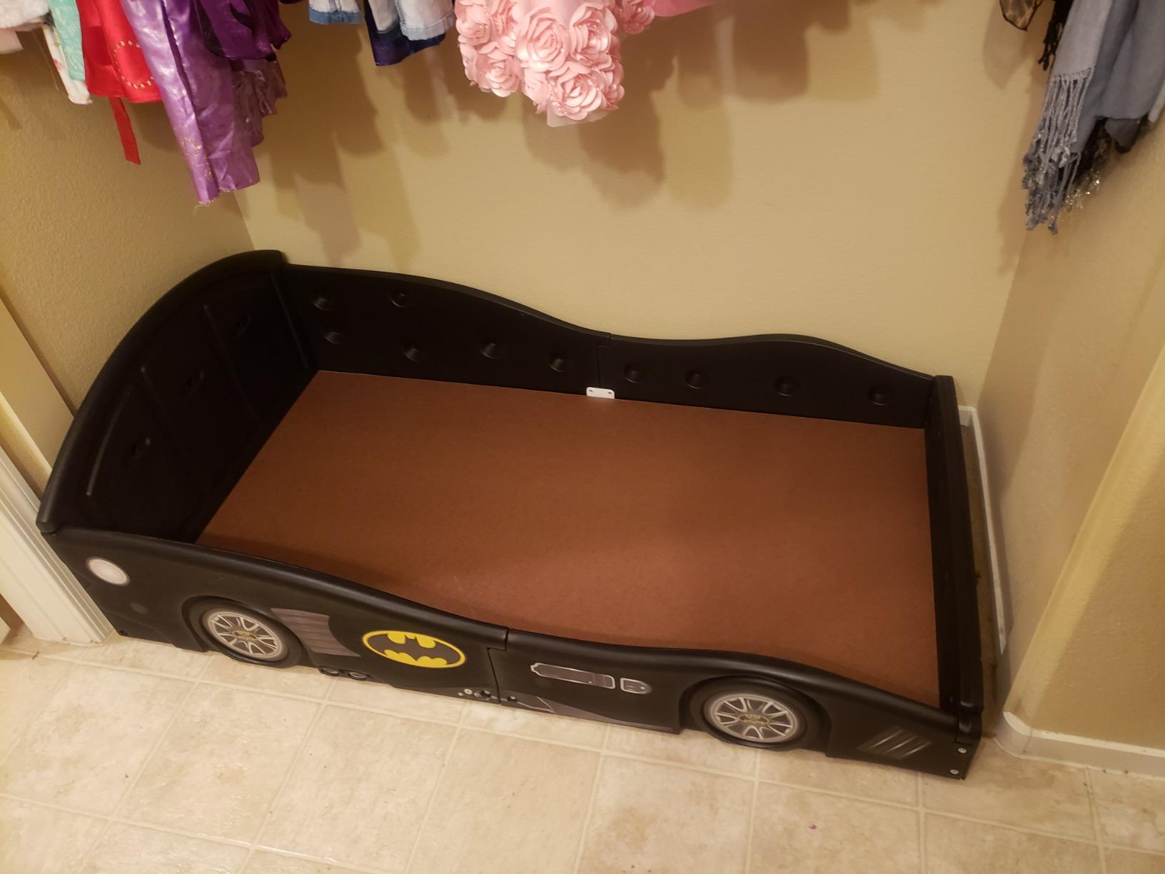Delta Children - Batman Batmobile Deluxe Car Plastic Sleep and Play Toddler Bed with Attached Guardrails customer photo 2