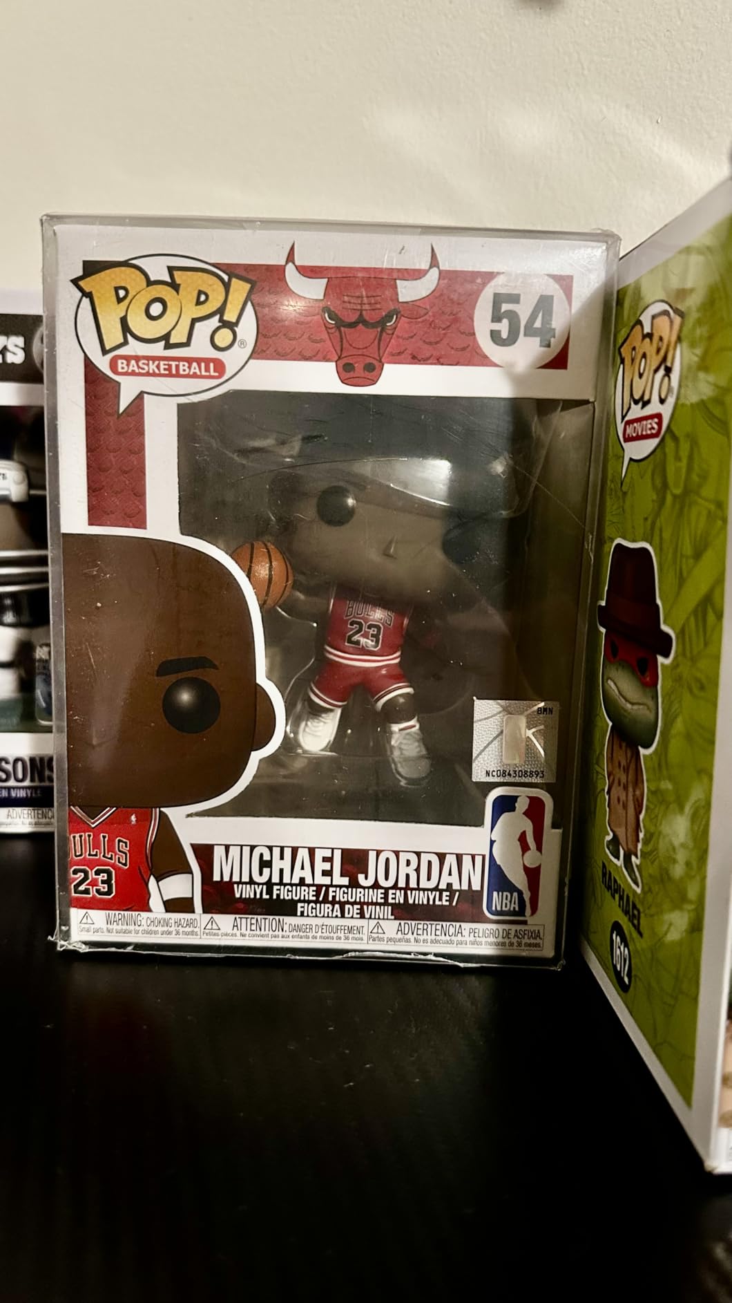 Funko POP! NBA: Chicago Bulls - Michael Jordan customer photo 2