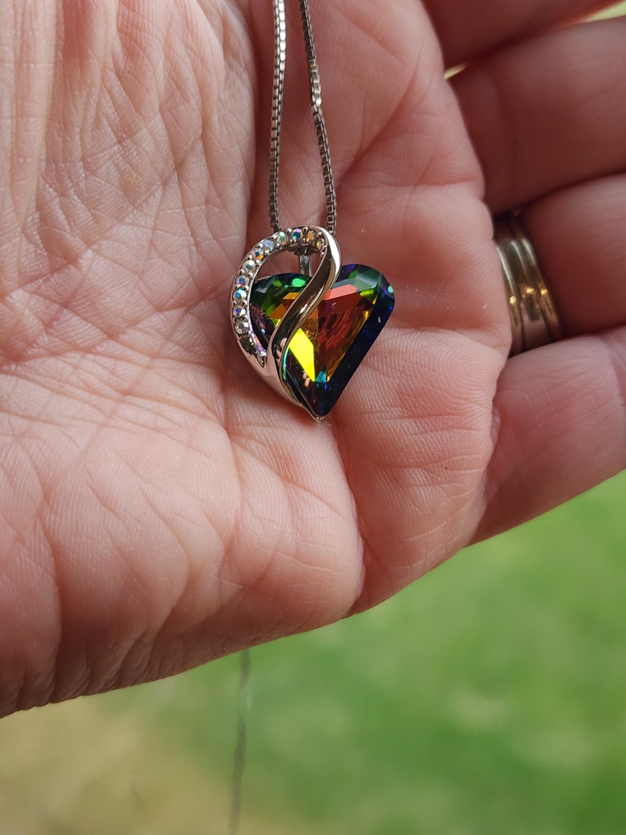 Leafael Gift Necklaces for Women, Infinity Love Birthstone Heart Crystal Pendant, Birthday Anniversary Jewelry for Wife, Mom, and Her, Silver Plated, 18