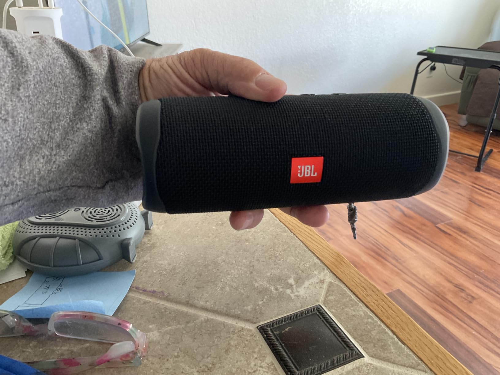 JBL FLIP 5, Waterproof Portable Bluetooth Speaker, Pink customer photo 1