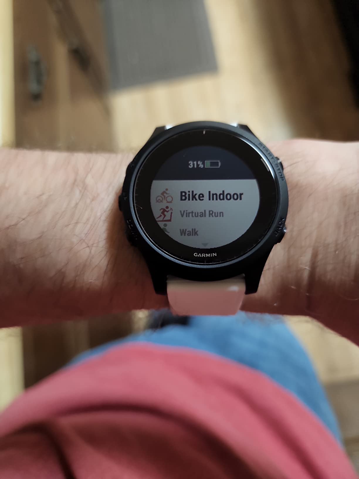 Garmin Forerunner 945, Premium GPS Running/Triathlon Smartwatch with Music, Black - 010-02063-00 customer photo 2