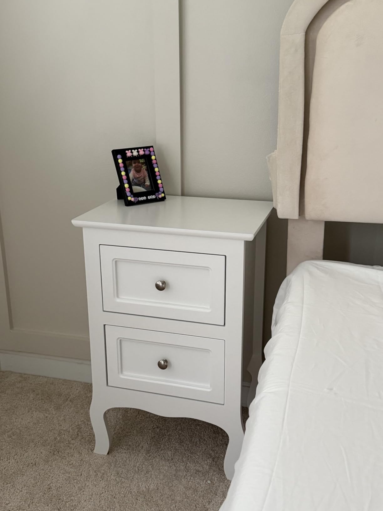 Bonnlo White Nightstand Set of 2, Nightstands with 2 Drawers, Bed Side Table/Night Stand, Small Nightstand for Bedroom, Small Spaces, College Dorm, Kids’ Room, Living Room, Wood, 16W x 12D x 24H customer photo 2