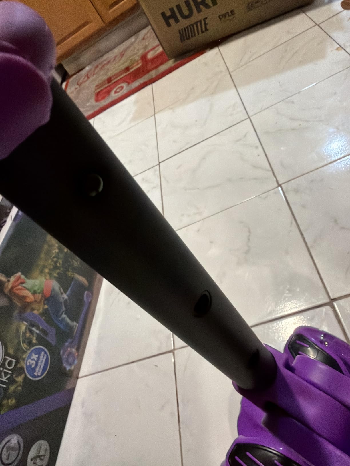 Hurtle 3-Wheeled Scooter for Kids - Wheel LED Lights, Adjustable Lean-to-Steer Handlebar, and Foldable Seat - Sit or Stand Ride with Brake for Boys and Girls Ages 1-14 Years Old customer photo 2