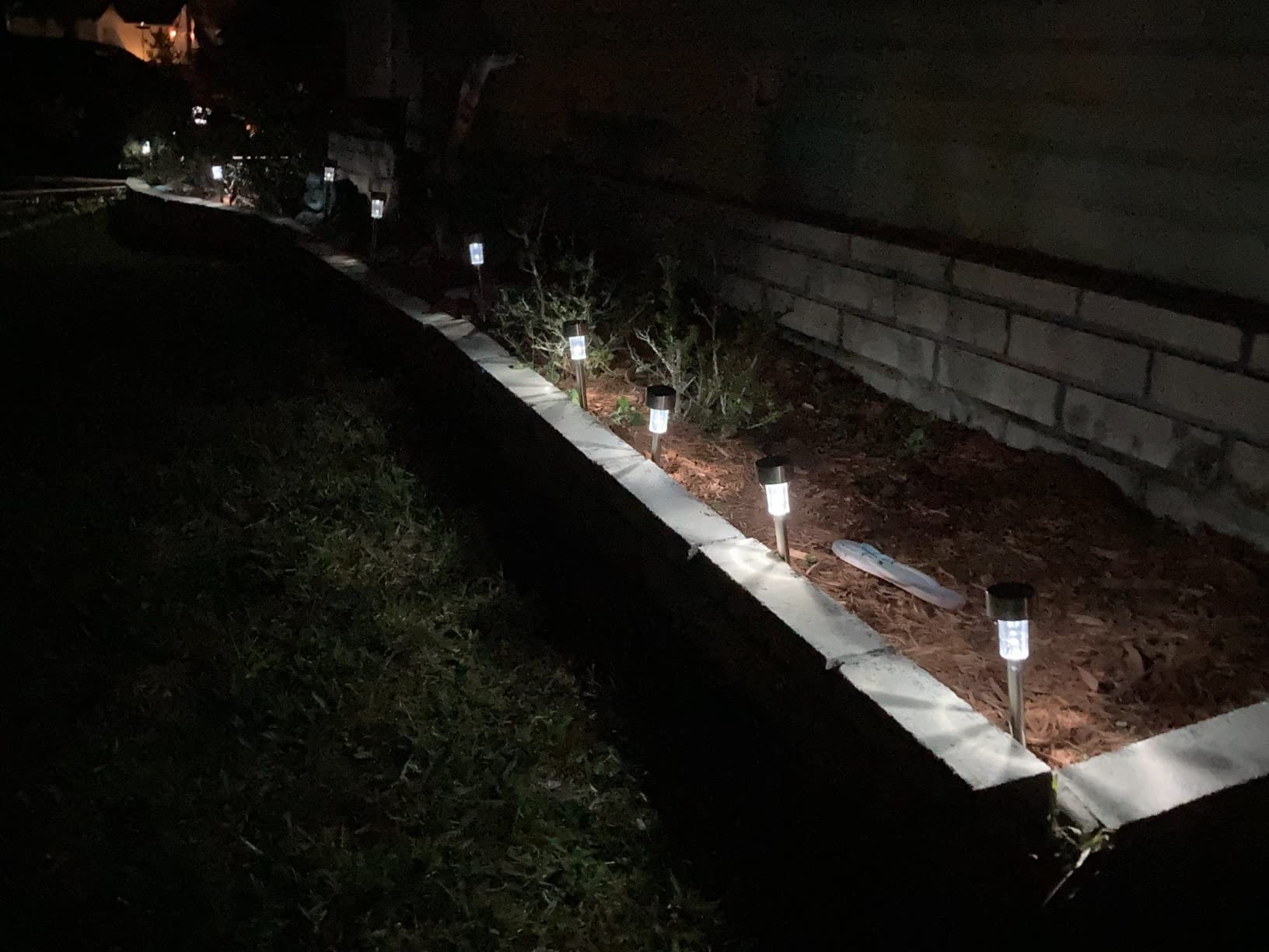 GIGALUMI 16 Pack Solar Lights Outdoor Waterproof, Stainless Steel customer photo 2
