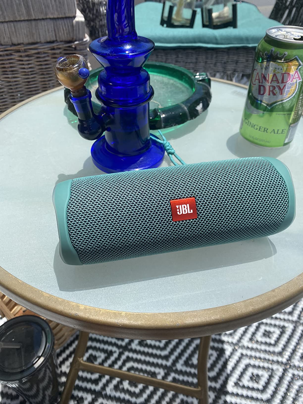 JBL Flip 5 Waterproof Portable Bluetooth Speaker - Black (Renewed) customer photo 1