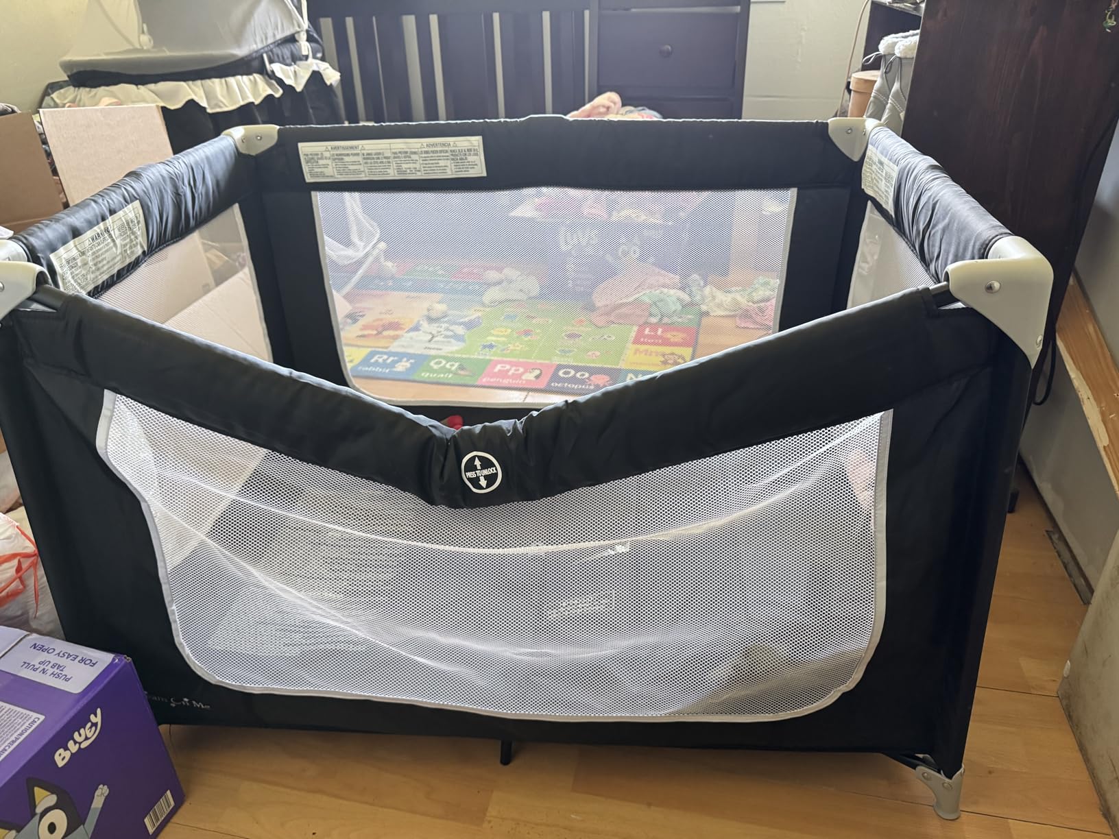 Dream On Me Zodiak Portable Playard, Compact for Travel, Carry Bag, Black customer photo 2