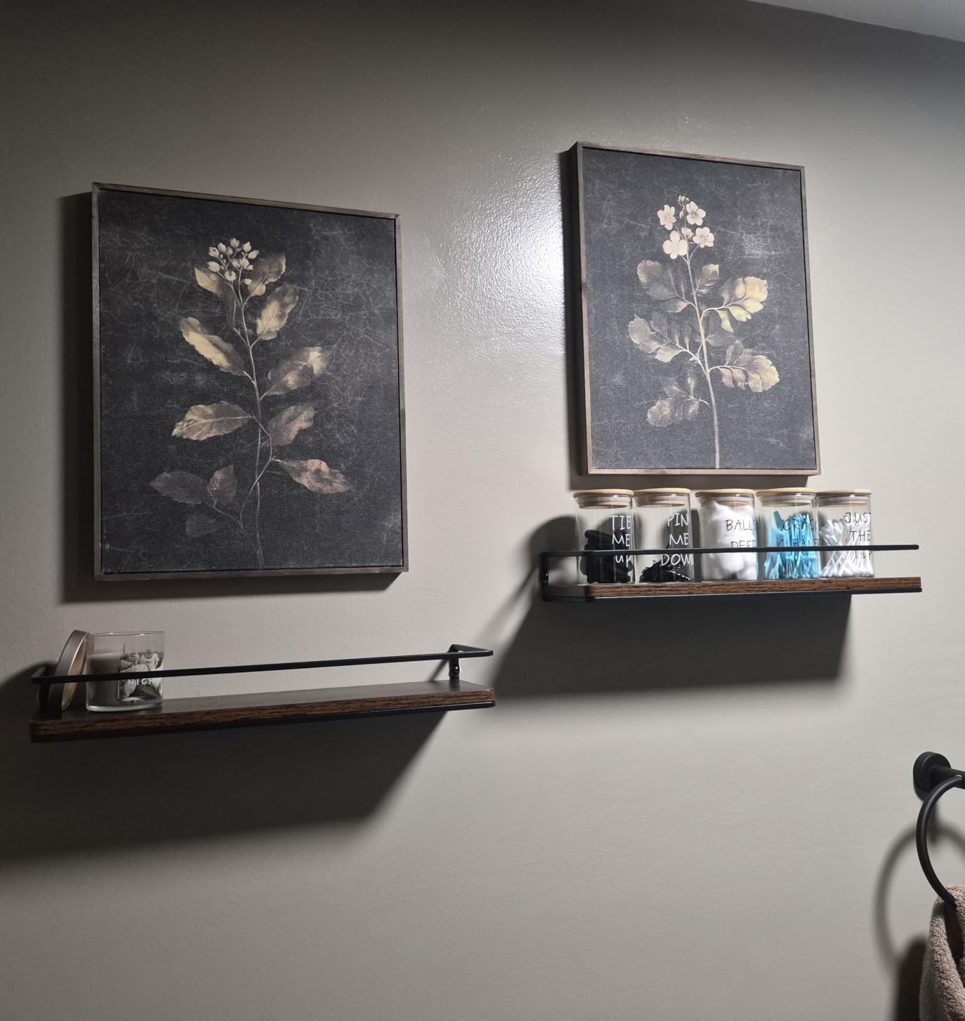 Meangood Floating Shelves Wall Mounted Set of 2, Rustic Wood Wall Storage Shelves for Bedroom,Living Room,Bathroom, Kitchen Torched Wood customer photo 1