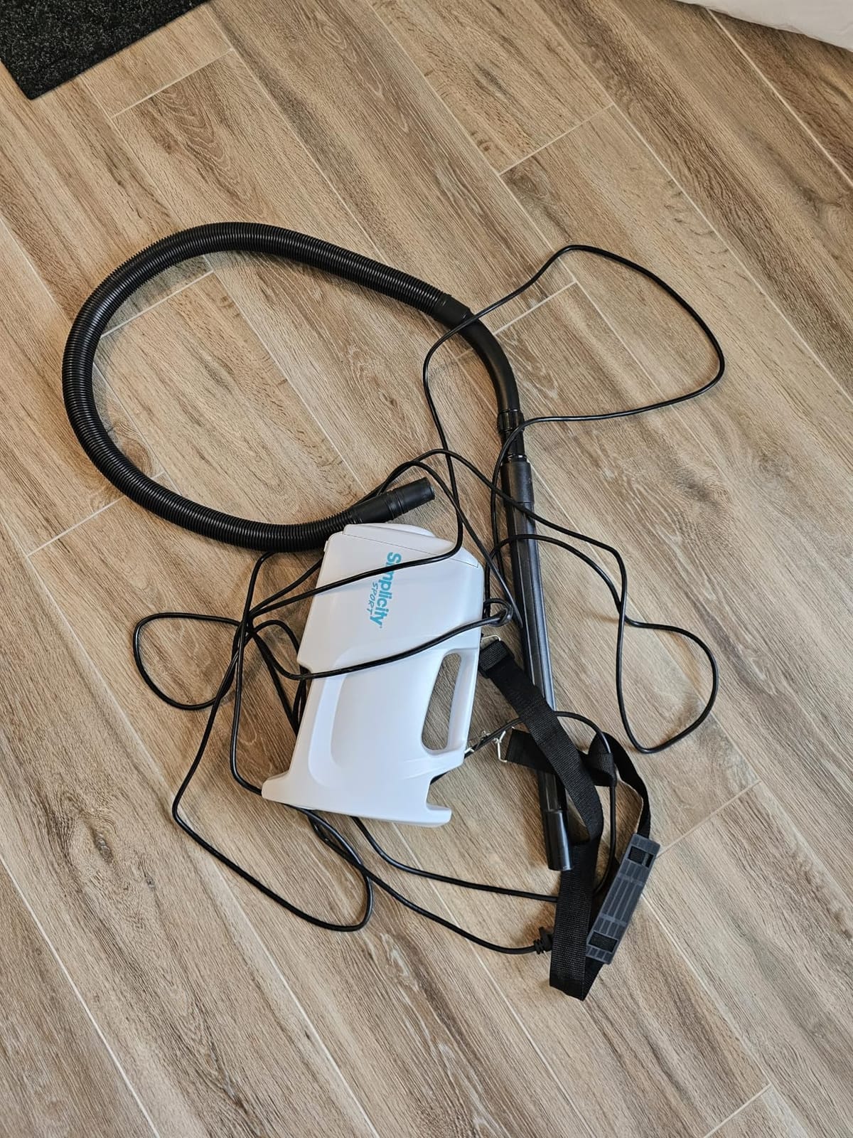 Simplicity Vacuums Handheld Canister Vacuum with Carry Strap for Hard Floors and Rugs, Car Detailing Vacuum Cleaner, S100 customer photo 2