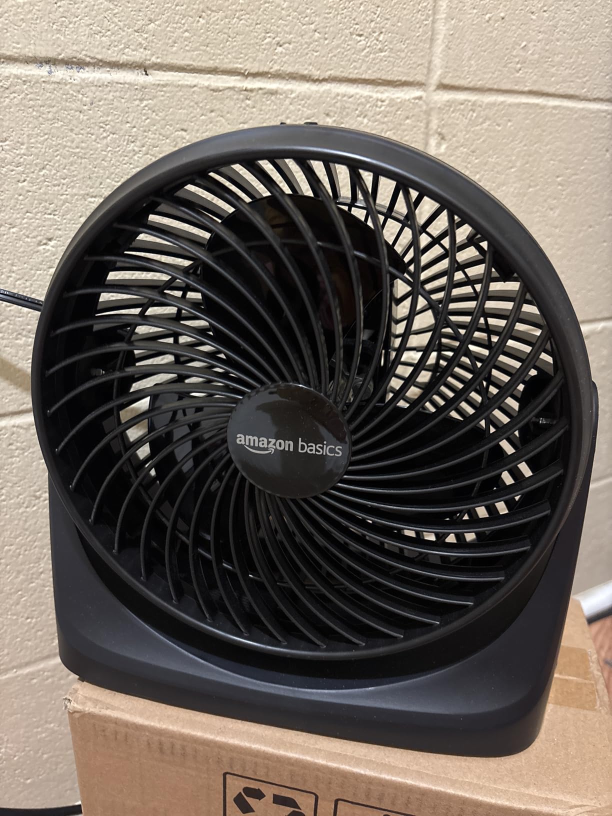 Amazon Basics Air Circulator Desk Fan for Bedroom, Home and Office, 90-Degree Tilt Head, 3 Speed Settings, Cooling, 35 Watts, Black, 11.1