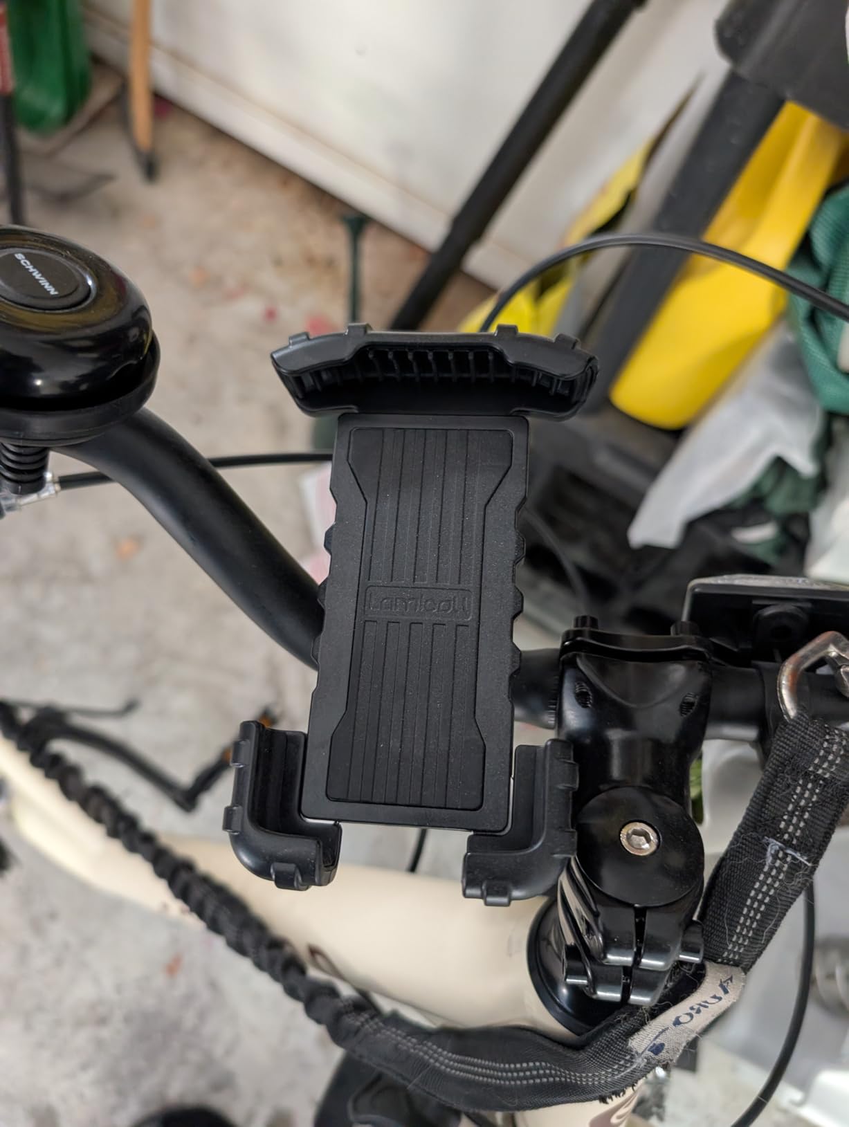 Lamicall Bike Phone Holder Motorcycle Mount - One-Hand Operation, Lockable customer photo 1