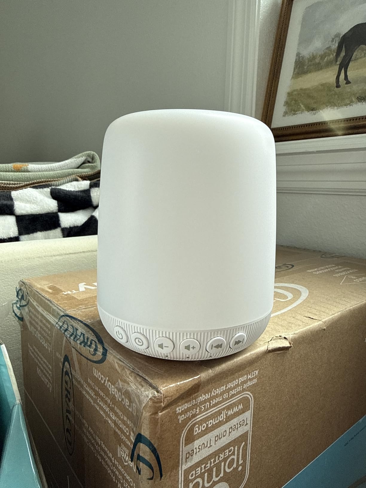 Sound Machine Easysleep White Noise Machine with 25 Soothing Sounds and Night Lights with Memory Function 32 Levels of Volume and 5 Sleep Timer Powered by AC or USB for Sleeping Relaxation (White) customer photo 2