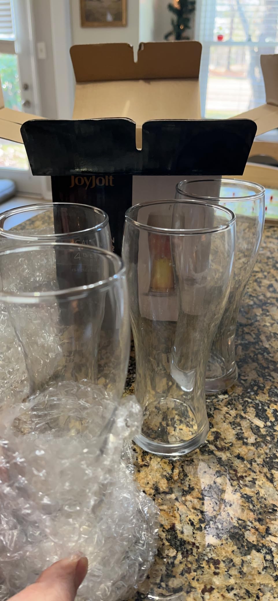 JoyJolt Callen 15.5oz Beer Glasses Set of 4 Beer Pint Glass. Craft Beer Glass, Pilsner Glasses, IPA Beer Glass. Solid Glassware Beer Cup. Classic Beer Gifts, Beer Cups, Mugs and Beer Glasses for Men customer photo 1
