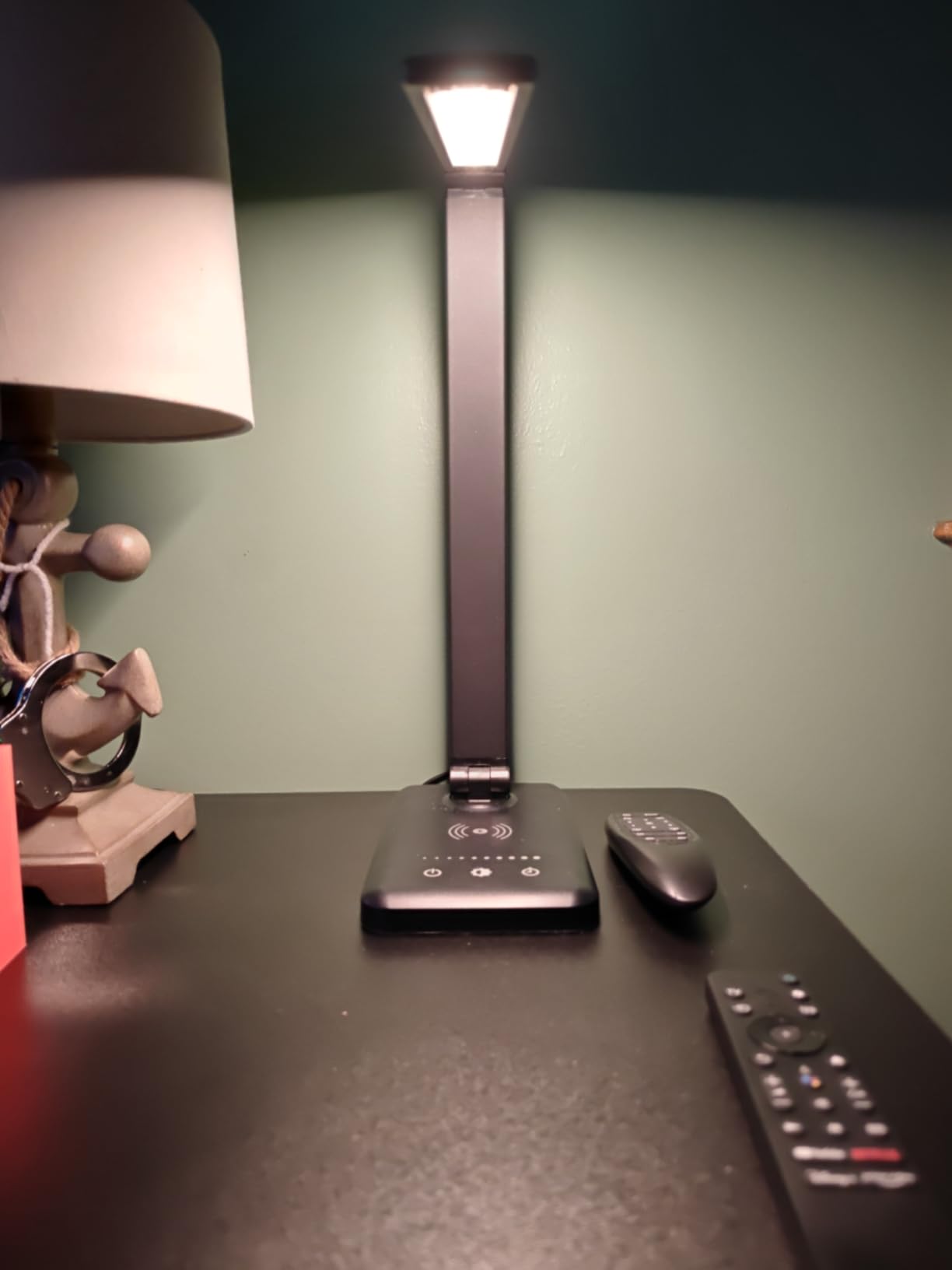 LED Desk Lamp with Wireless Charger, USB Charging Port, 10 Brightness, 5 Color Modes, Desk Lamps for Home Office, Dimmable Table Lamp Eye Caring Reading Light, Touch Control, Auto Timer, Black customer photo 2