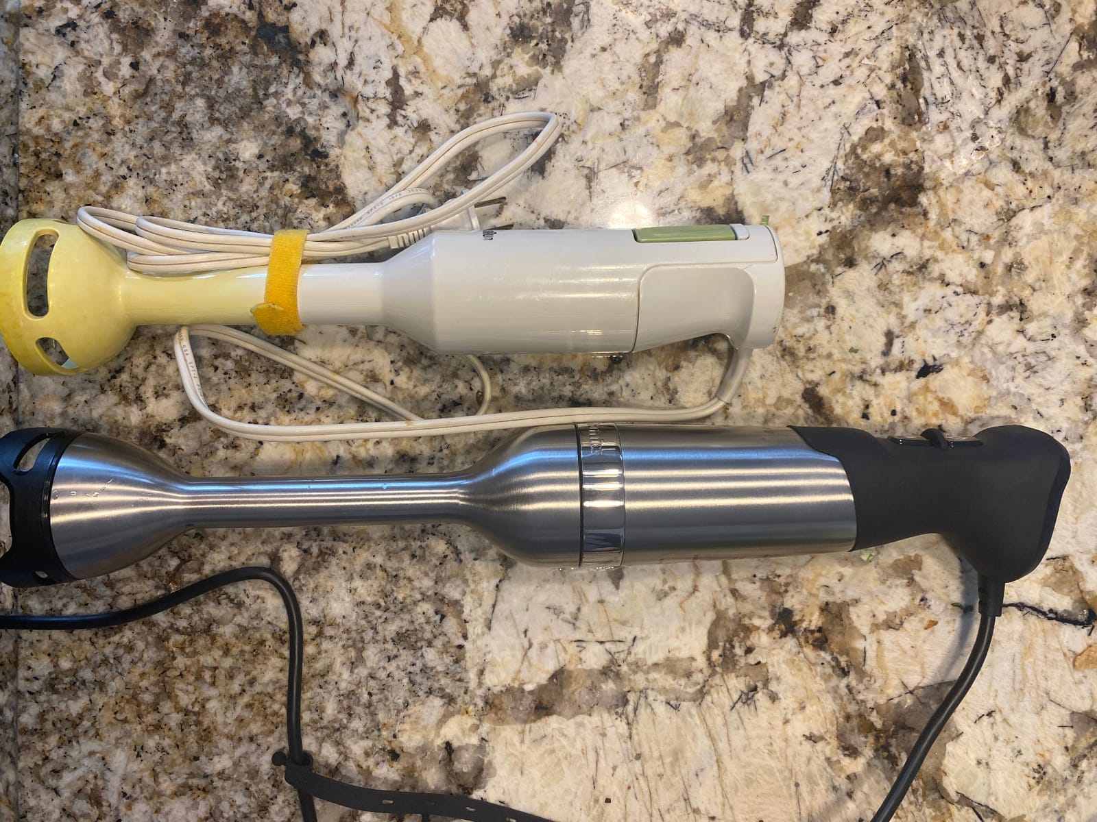 Vitamix 5-Speed Immersion Blender, 625-Watt Motor, Stainless Steel/Black customer photo 1