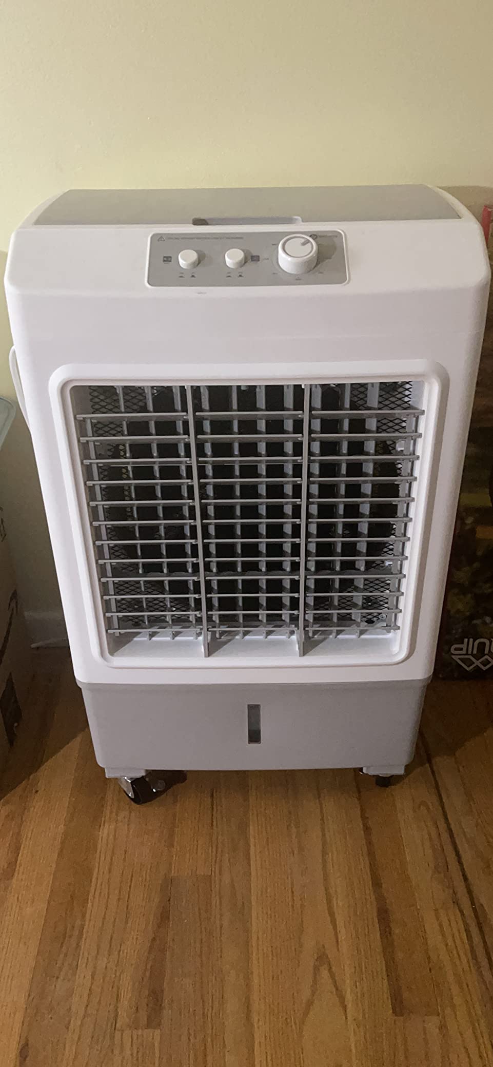 LUKO 2000 Sq. Ft Dehumidifiers for Large Room and Basements, 30 Pints Dehumidifier with Drain Hose, Auto or Manual Drainage, 0.528 Gallon Water Tank, Auto Defrost, Dry Clothes Function, 24H Timer customer photo 1