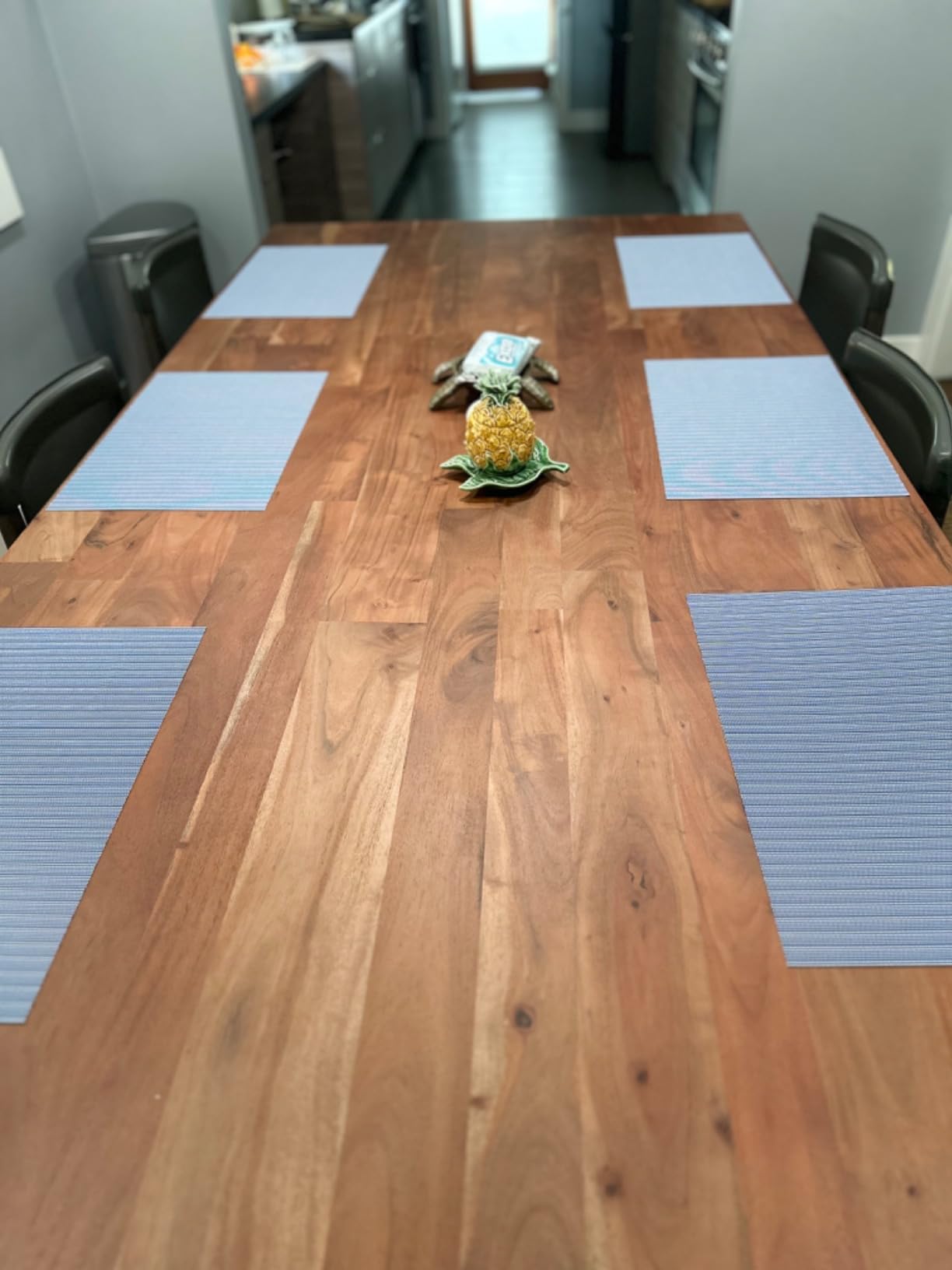 Aofmee Placemats, Placemats Set of 6, Heat Resistant Place Mats, Washable PVC Table Mats, Woven Vinyl Plastic Placemats for Dining Table, Non-Slip Stain Resistant Kitchen Table Placemats Easy to Clean customer photo 2
