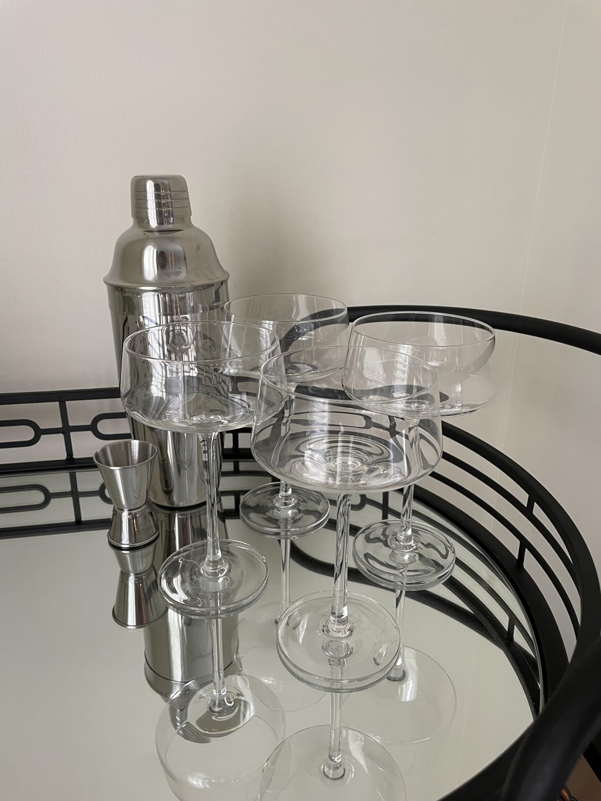 WPHUAW 24oz Cocktail Shaker Bar Set-Professional Margarita Mixer Drink Shaker Professional Stainless Steel Bar Tools Built-in Bartender Strainer for Martini Kit customer photo 1