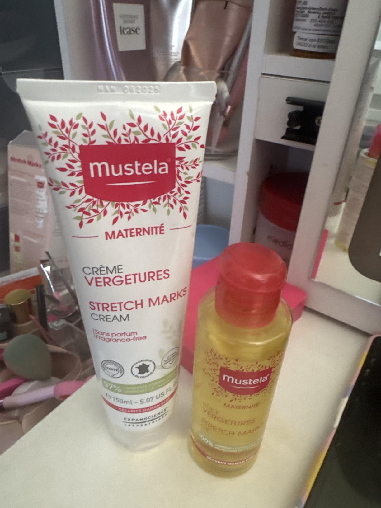 Mustela Maternity Stretch Marks Set - Natural Pregnancy Skincare - Contains Stretch Marks Cream & Belly Oil - EWG Verified & Fragrance-Free - 2 Items Set customer photo 1