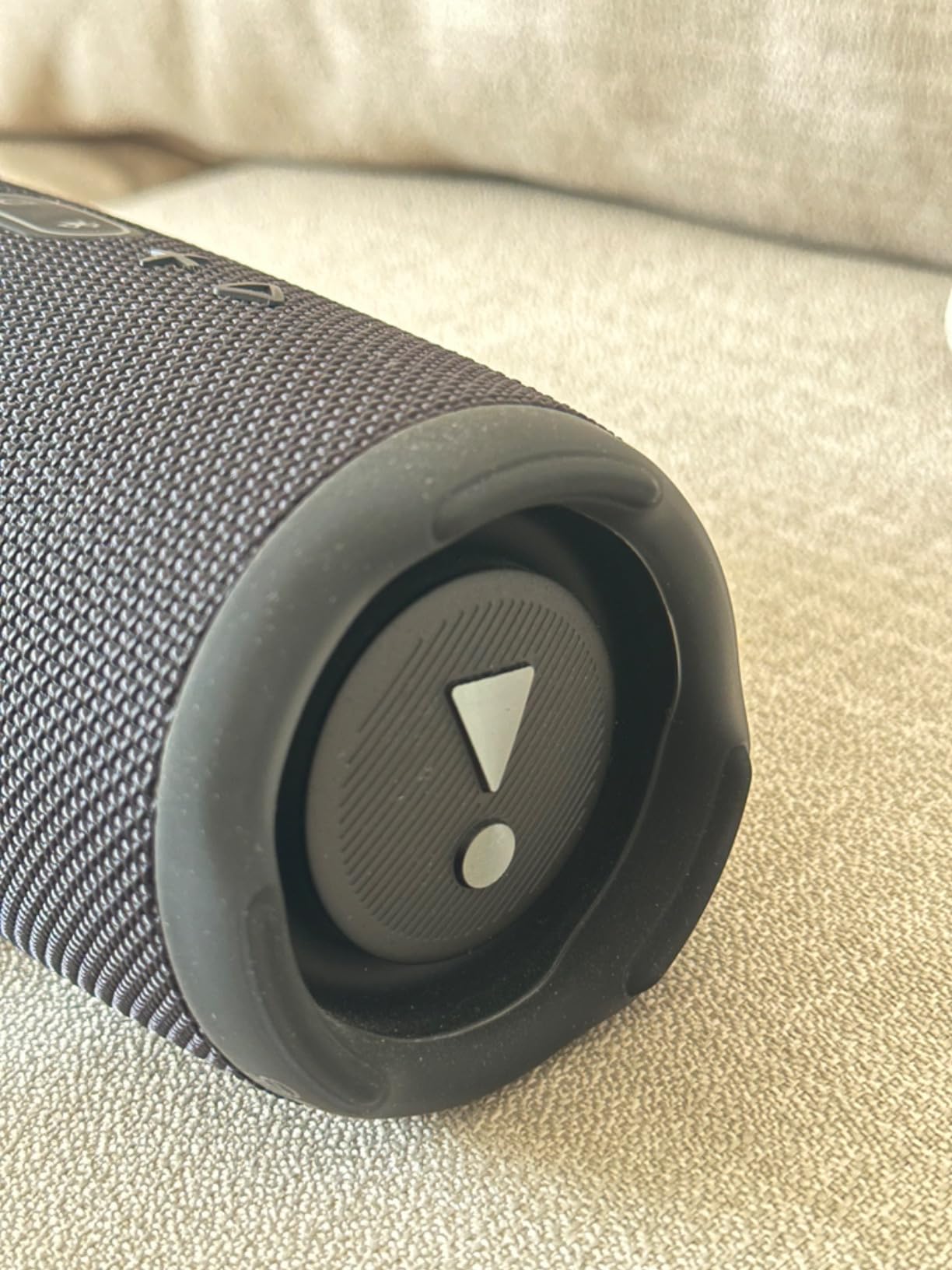 JBL Charge 5 - Portable Waterproof Speaker - Black customer photo 2