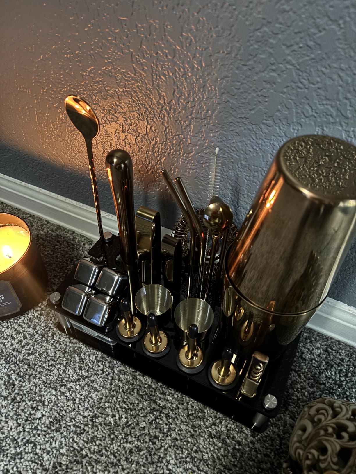 KINGROW Cocktail Shaker Set, 23 Piece Bartender Kit with Stand Silver customer photo 1