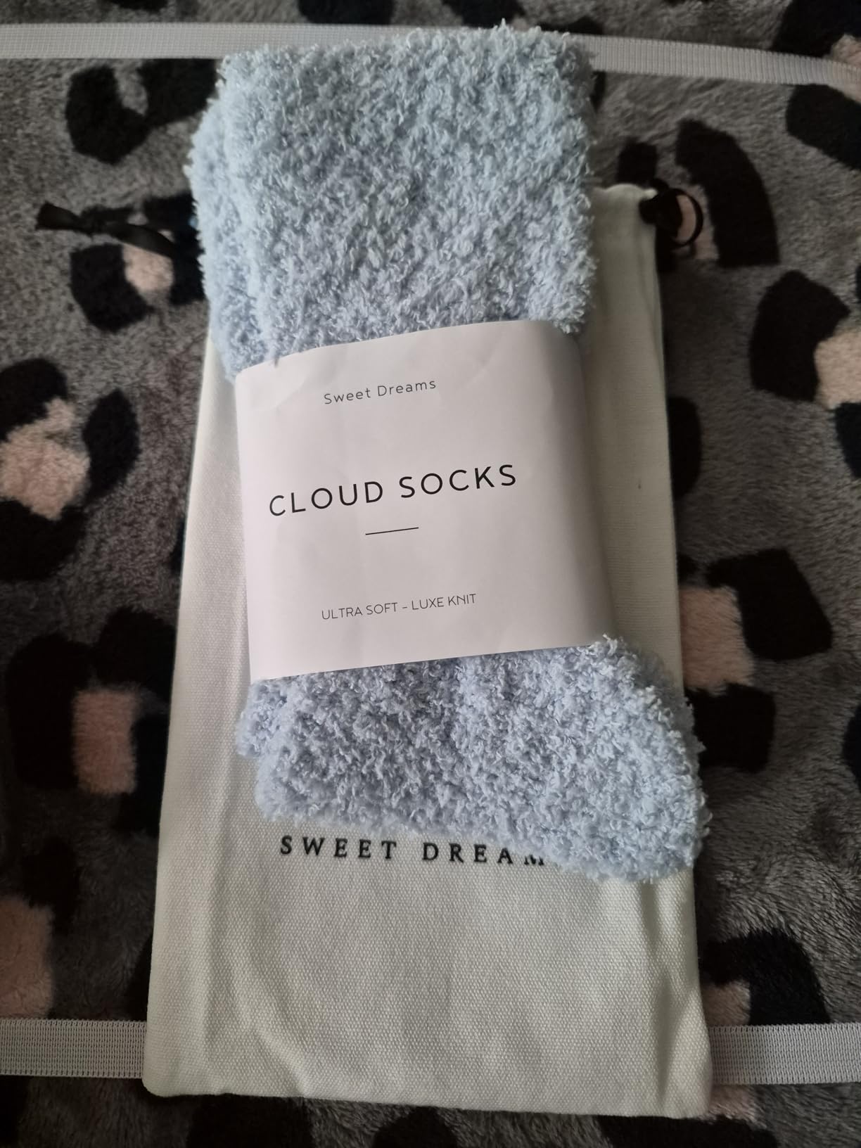 Unboxme Gifts Warm & Cozy Ultra-Luxe Cloud Fuzzy Socks, Gifts for Women customer photo 1