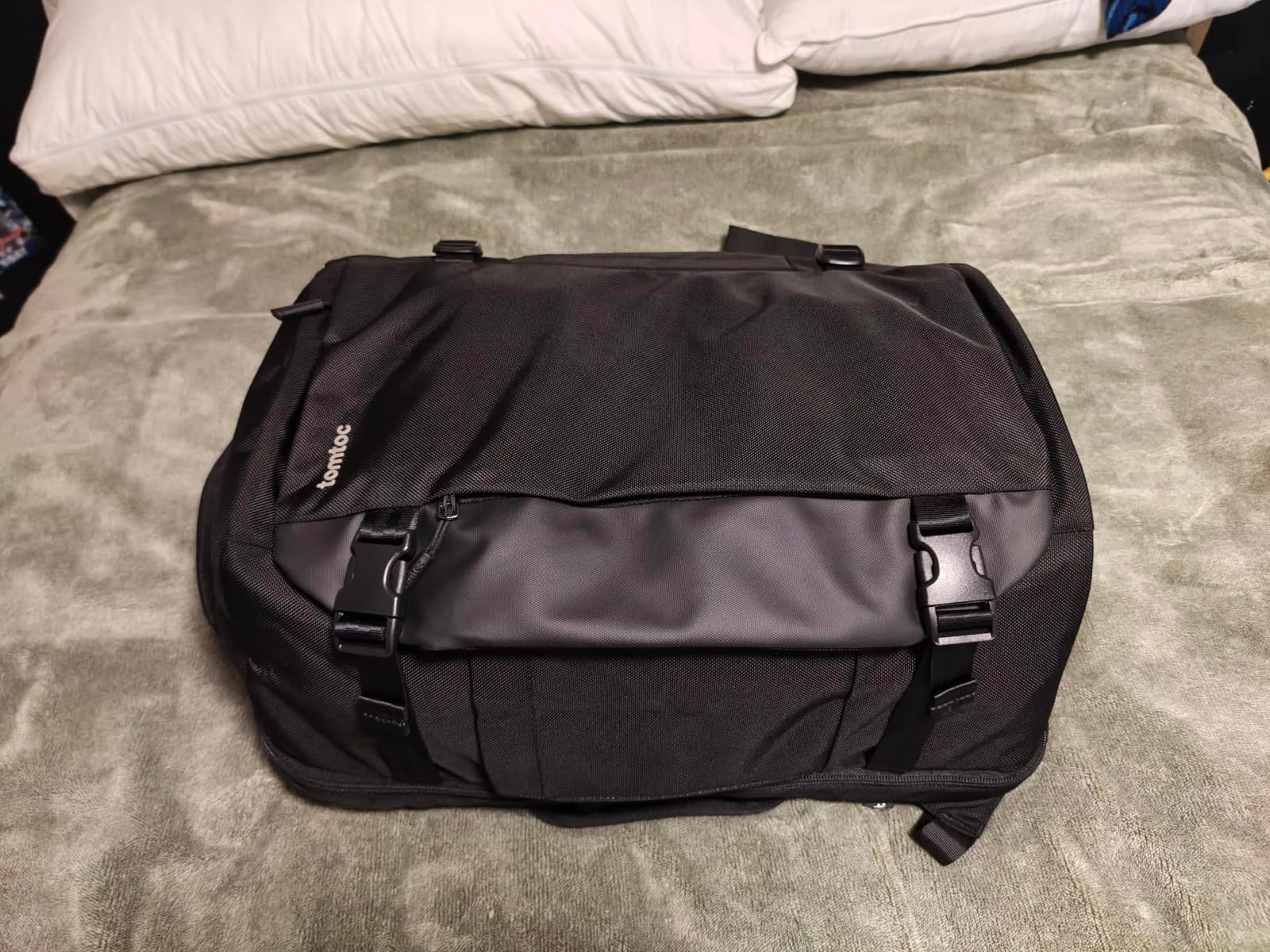 tomtoc Travel Backpack 40L, TSA Carry On Bag Flight Approved, PFAS Free customer photo 2