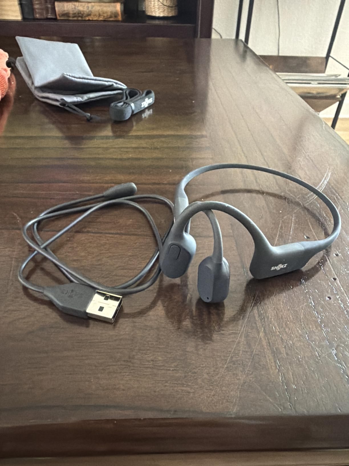 SHOKZ OpenRun Bone Conduction Open-Ear Bluetooth Sport Headphones, Black customer photo 2