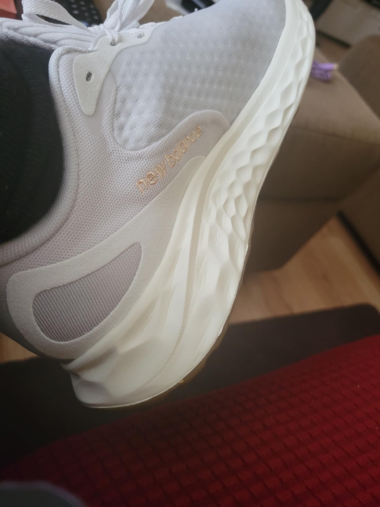 New Balance Women's Fresh Foam Arishi V4 customer photo 1