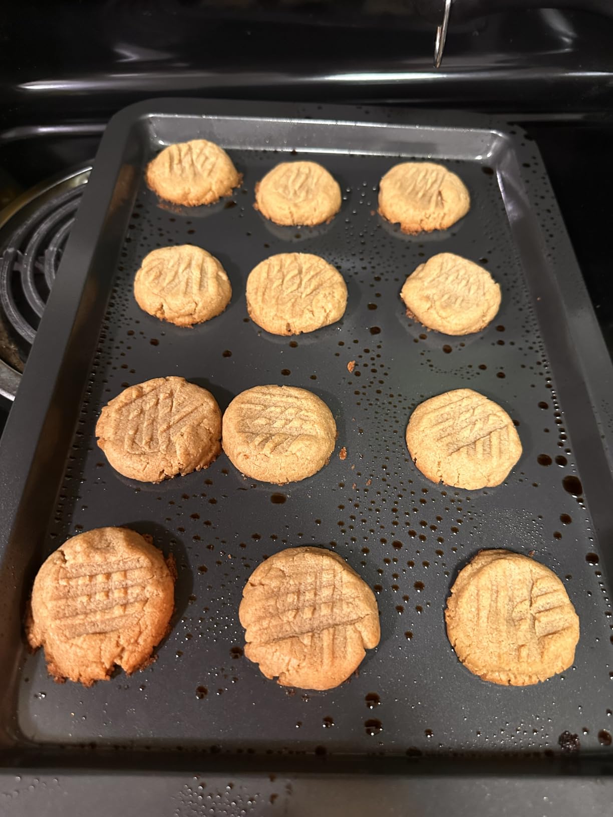 HONGBAKE Ceramic Baking Sheet Pan Set of 3, Easy to Grab, Non-Toxic customer photo 1