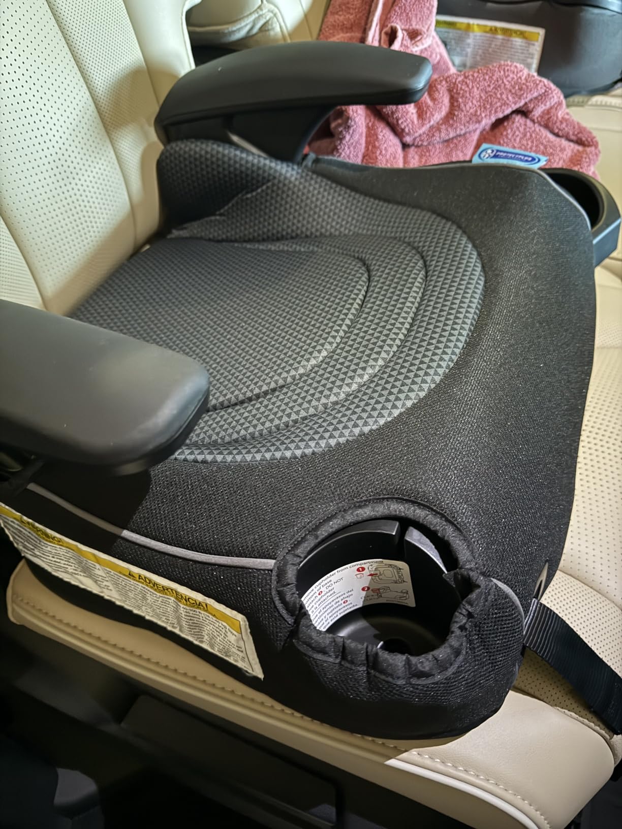 Graco® TurboBooster® LX Backless Booster with Affix Latch | Backless Booster Seat for Big Kids Transitioning to Vehicle Seat Belt (Rio) customer photo 2