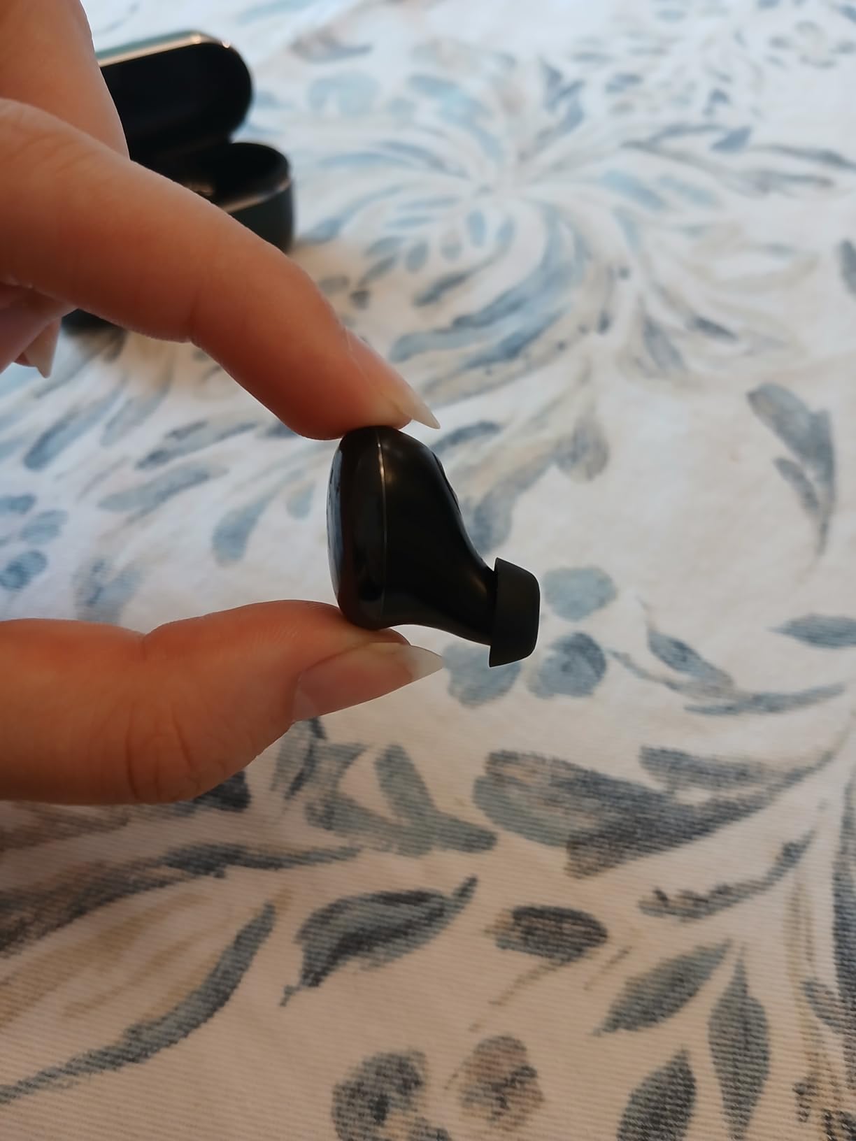 Back Bay Audio Mini Wireless Earbuds for Small Ears, Award-Winning Sound | Sweatproof Bluetooth Earbuds, Deep Bass, Tech Fitness Gifts for Men, Comfortable Bluetooth Ear Buds for Women customer photo 2