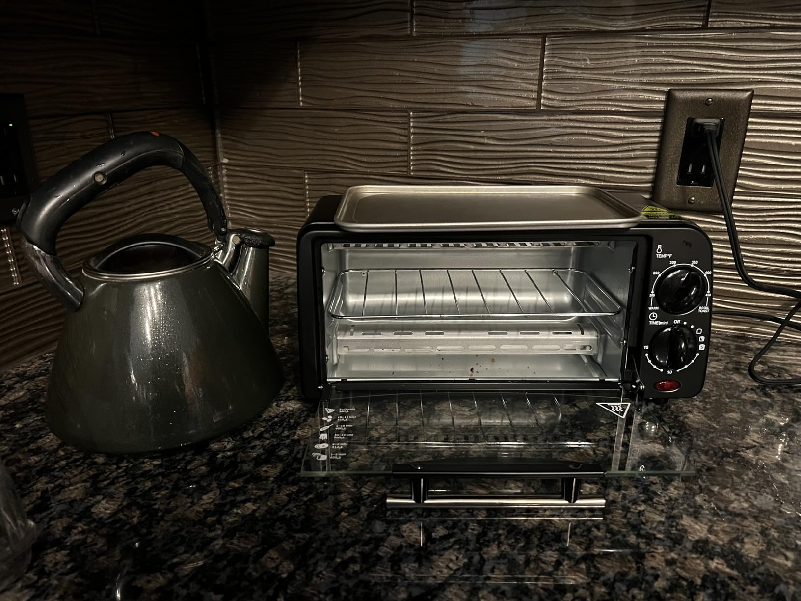 Elite Gourmet ETO236 Compact 2-Slice Toaster Oven, 15-Min Timer, Black | Bake, Broil, Toast & Adjustable Temperature, Countertop Design - fits small kitchens, dorms and RVs customer photo 2