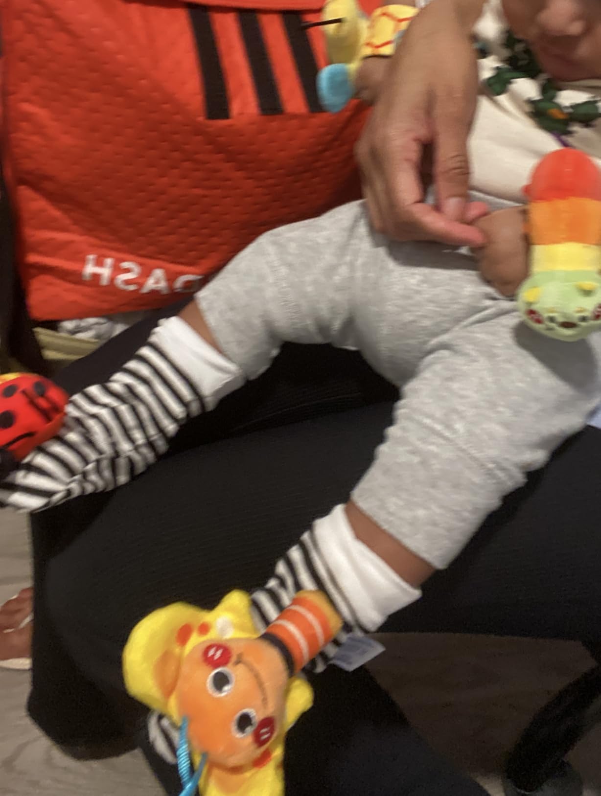 Infinno Wrist Rattles and Foot Finder Socks Set, Baby Toys for 0-12 Months customer photo 1