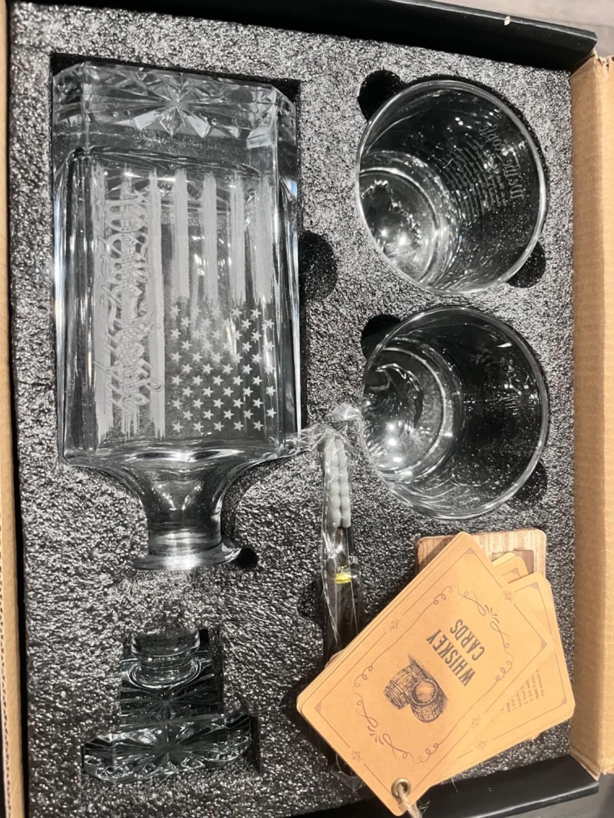 PONPUR Boss Gifts for Men, Decanter Set with Stones & Glasses, Best Boss Day Birthday Gift, Office Farewell Gifts for Boss, Mentor, Manager, Leader, Unique Christmas Presents customer photo 2