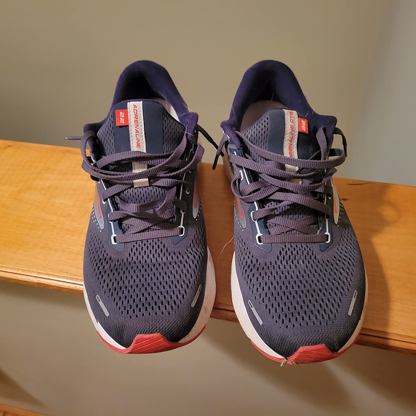 Brooks Men's Adrenaline GTS 22 Supportive Running Shoe customer photo 1
