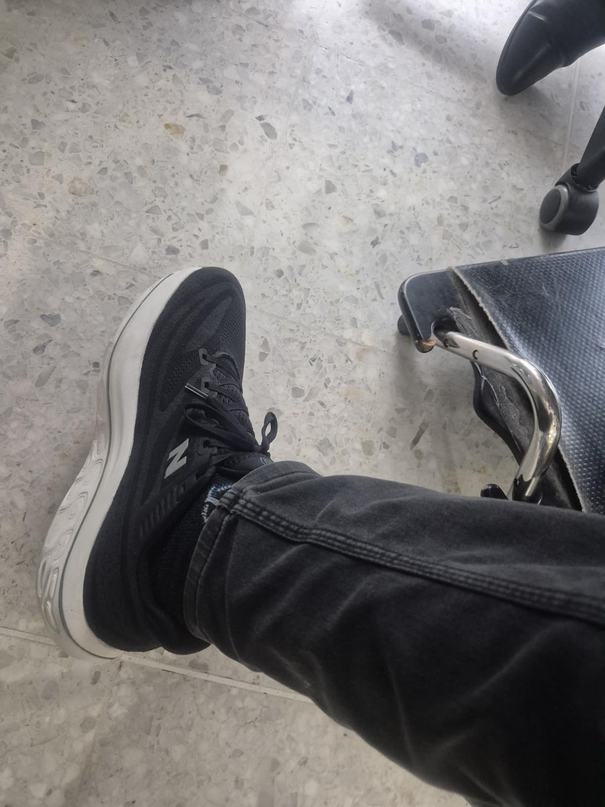 New Balance Men's Fresh Foam X Vongo V6 customer photo 1
