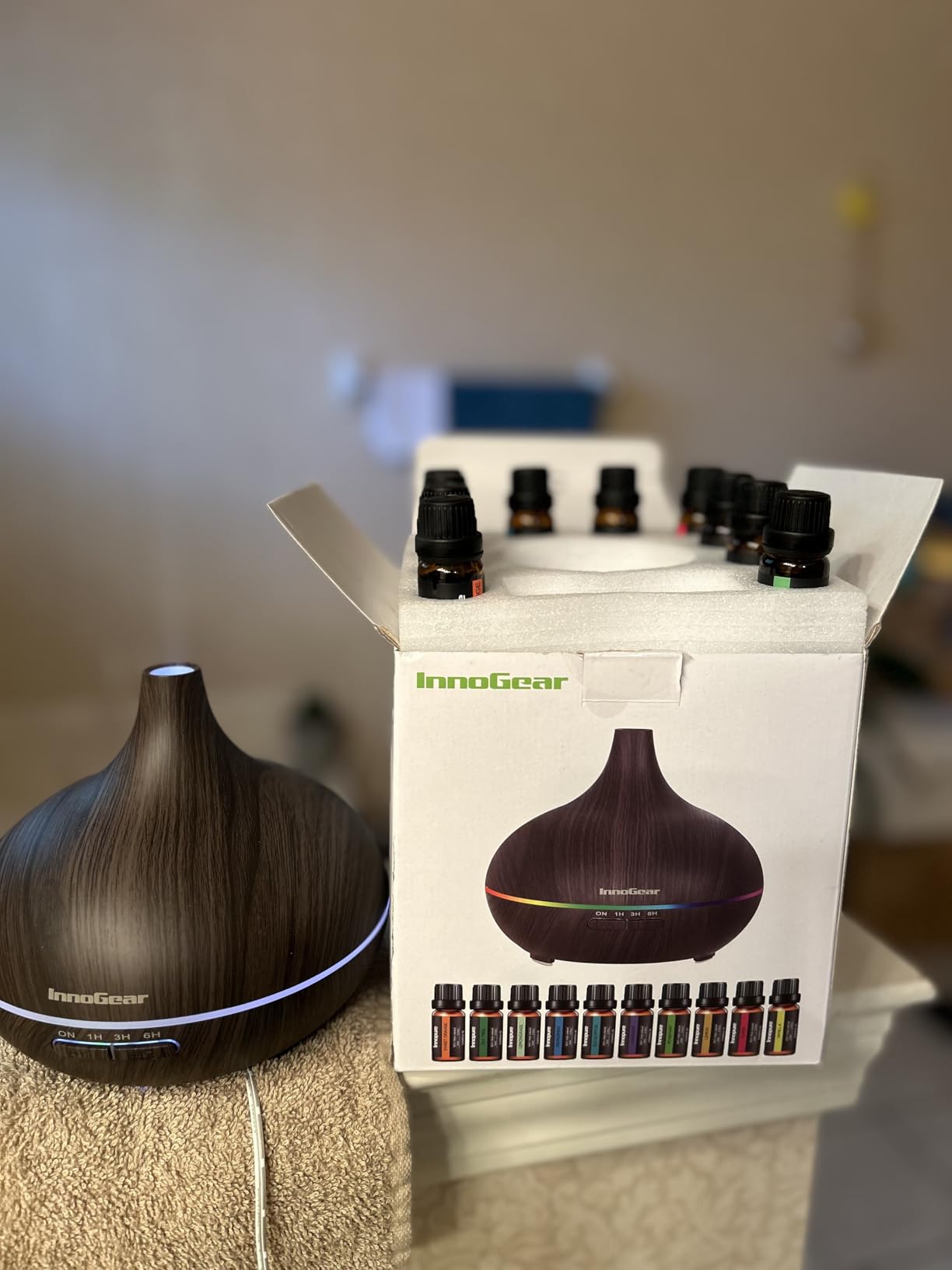 InnoGear 400ml Aromatherapy Essential Oil Diffuser 10 Oils Gift Set, Dark customer photo 1