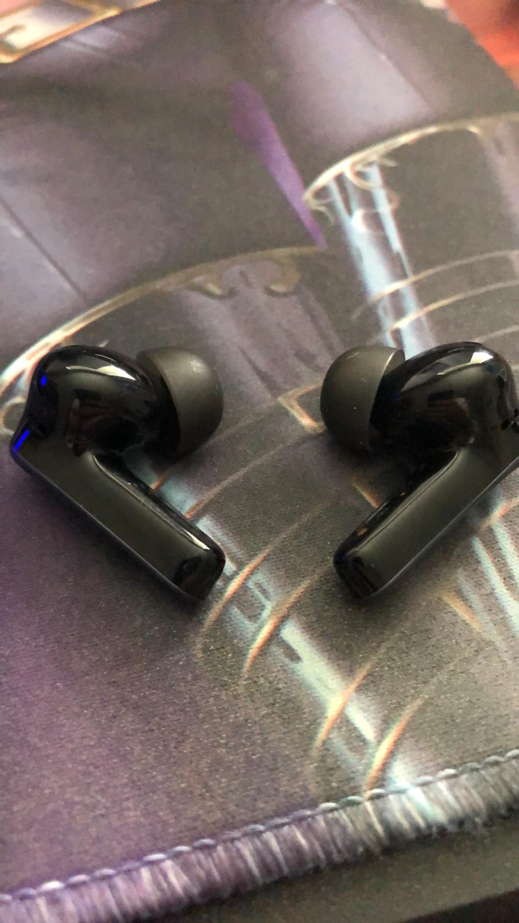 EarFun Air Pro 3 Noise Cancelling Wireless Earbuds Qualcomm® aptX™ Adaptive | 6 Mics cVc 8.0 ENC, Bluetooth 5.3 Earbuds, Multipoint Connection, 45H Playtime, App Customize EQ, Wireless Charging customer photo 1