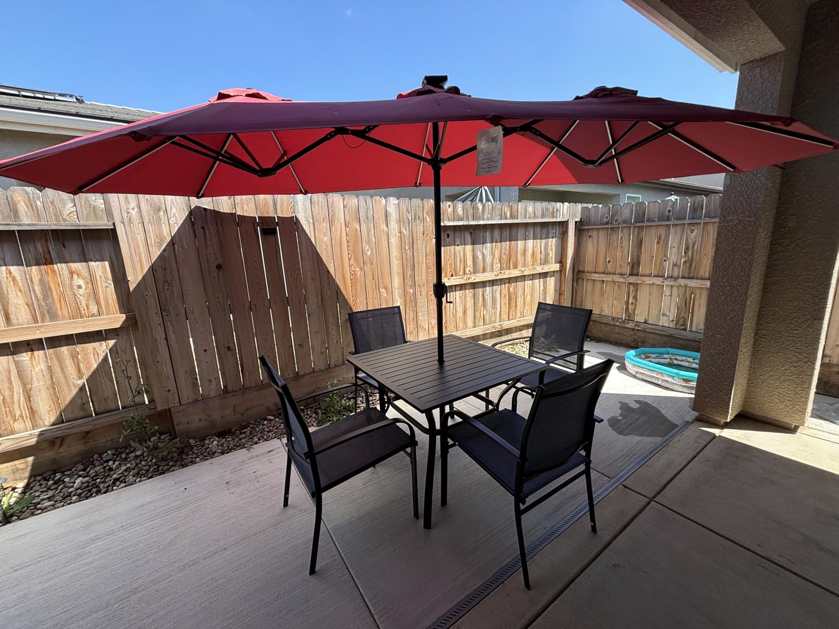 SUNSHINE VALLEY 5pc Patio Dining Set, 37