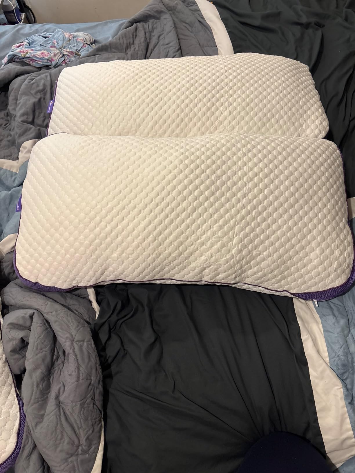 HOMELAB Cooling Adjustable Shredded Memory Foam Pillow, Queen 20x28, 1 Pack customer photo 2