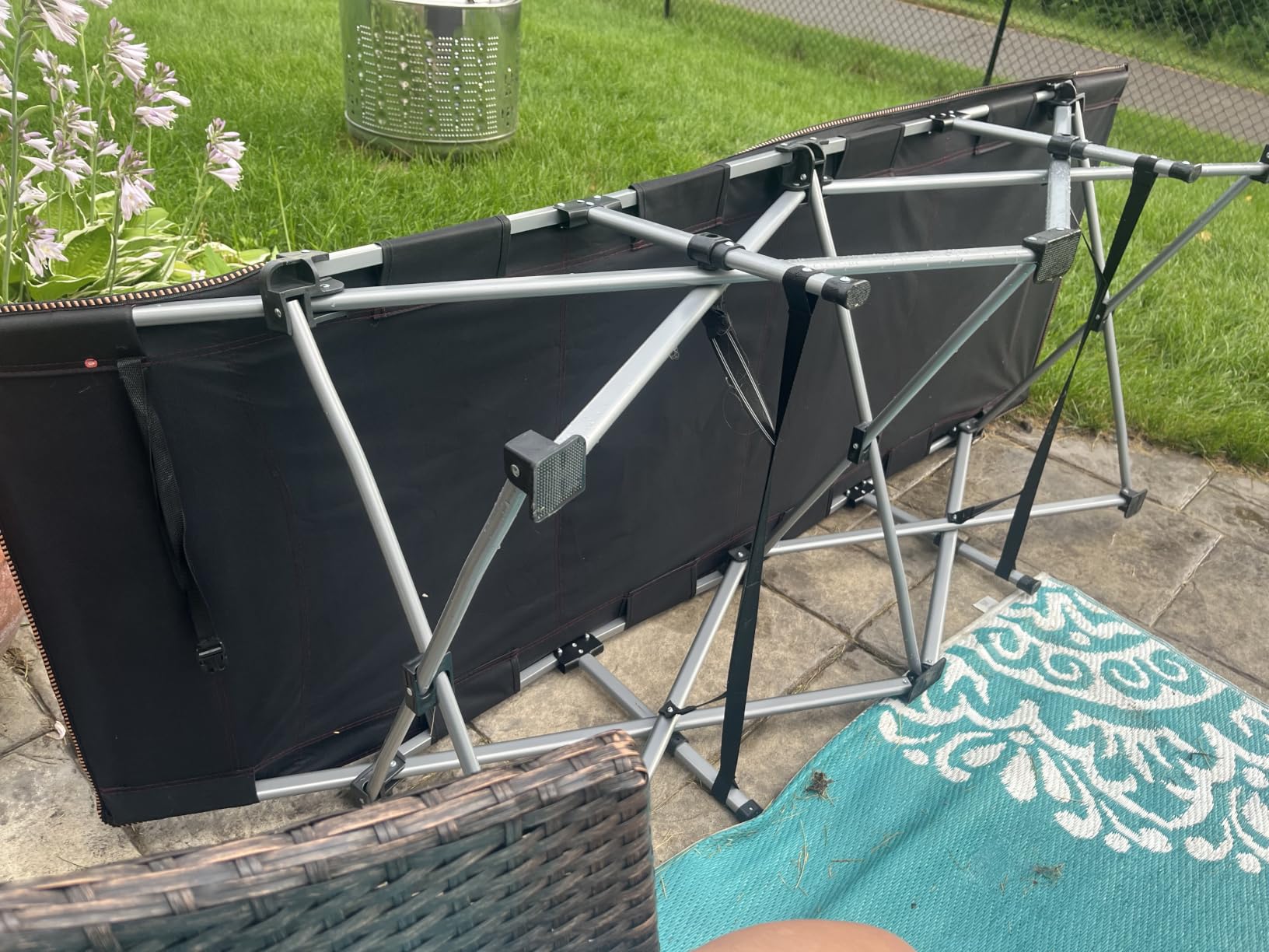 ABORON Extra Wide 28-Inch Folding Camping Cot for Adults with Mattress customer photo 2