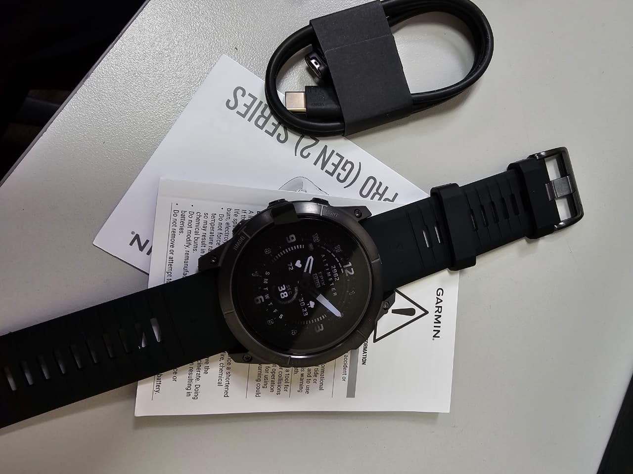 Garmin epix Pro (Gen 2) Sapphire, High Performance Smartwatch, 51mm, Black customer photo 2