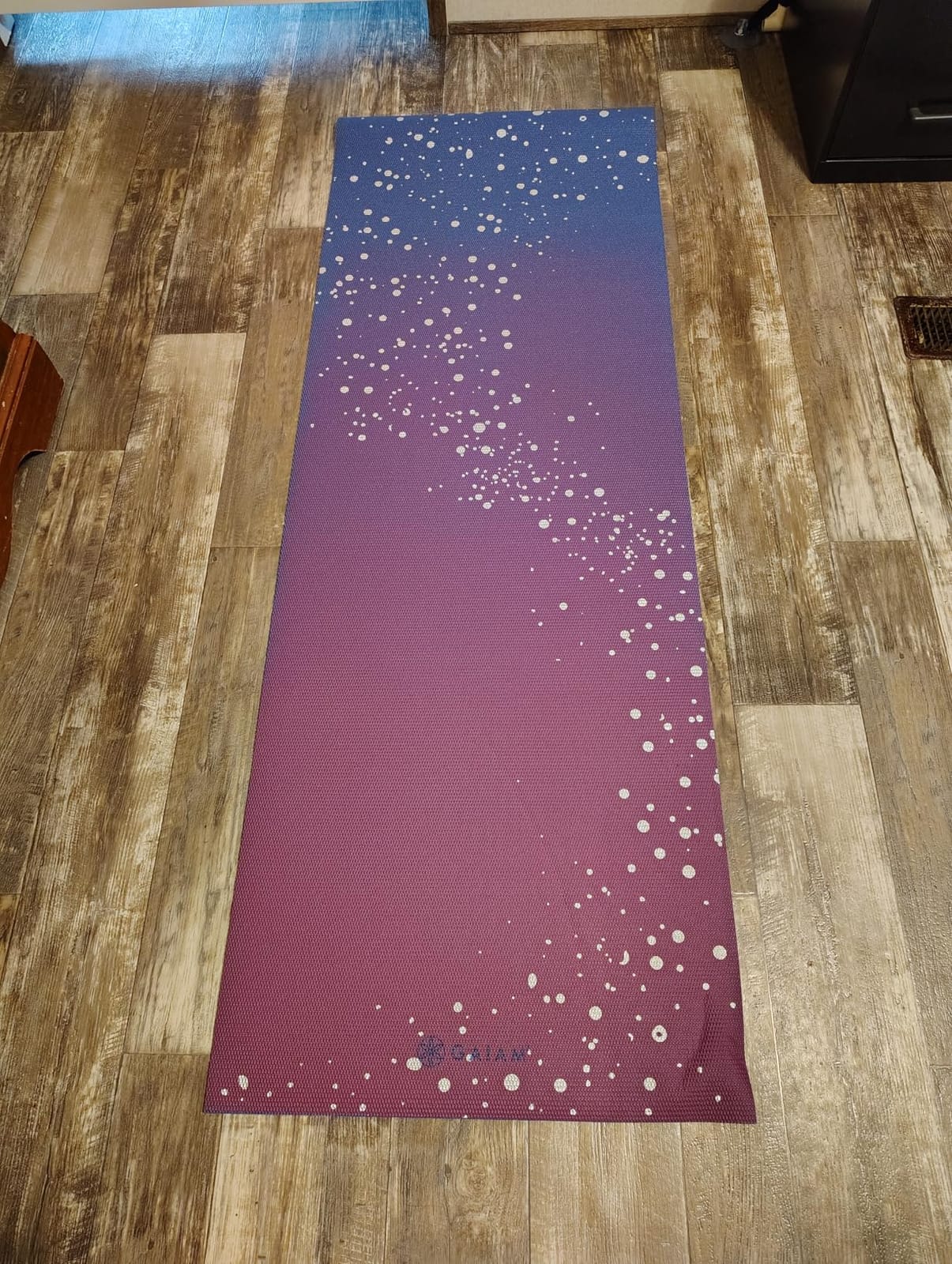 Gaiam Premium Yoga Mat, 6mm Thick Print Mat customer photo 2
