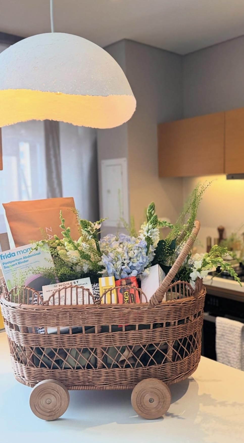 The Honest Company New Mama Care Gift Set, Hospital Bag Must Haves customer photo 1