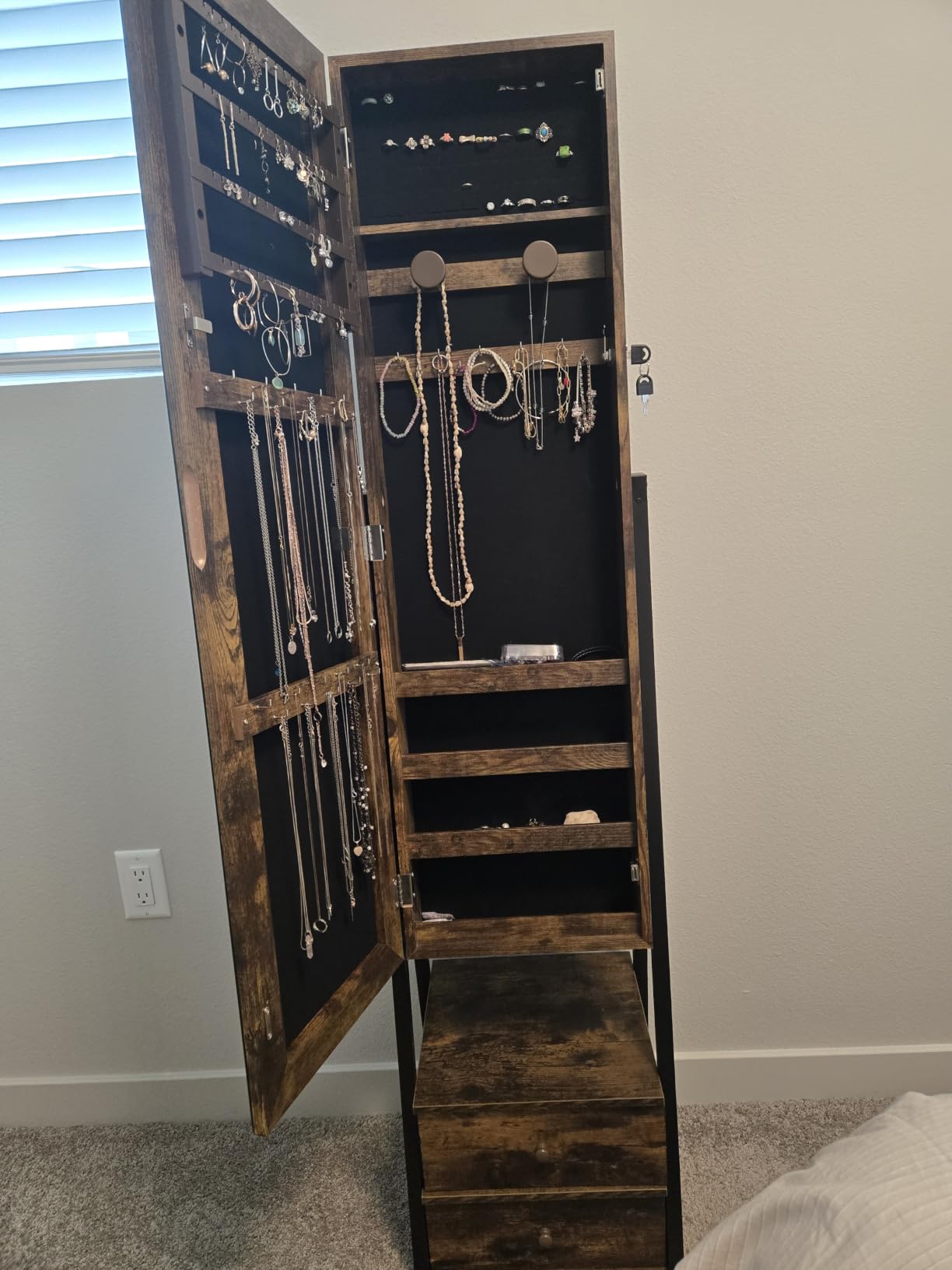 Nicetree Jewelry Cabinet Armoire, 2 Drawers, Full Length Mirror, Pure White customer photo 2