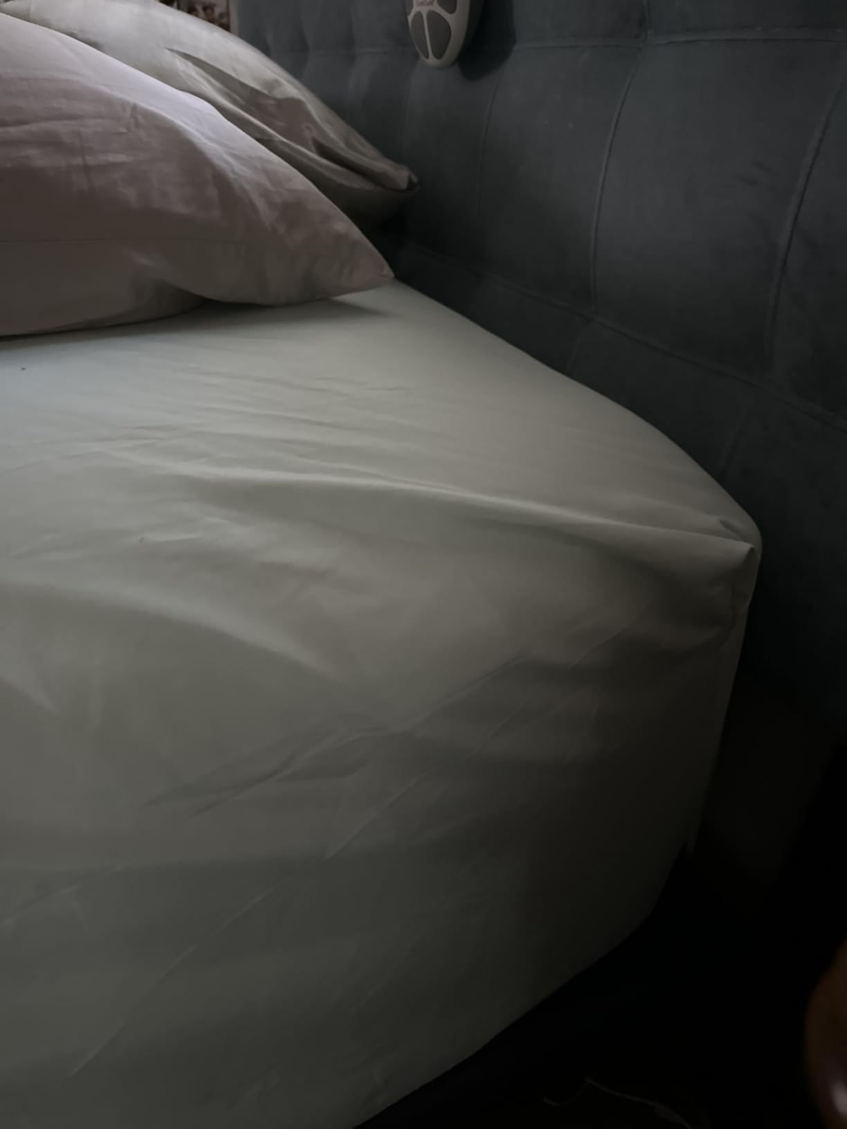 Coolmax® Cooling Sheets for Hot Sleepers, Queen Size, Teal Blue customer photo 1