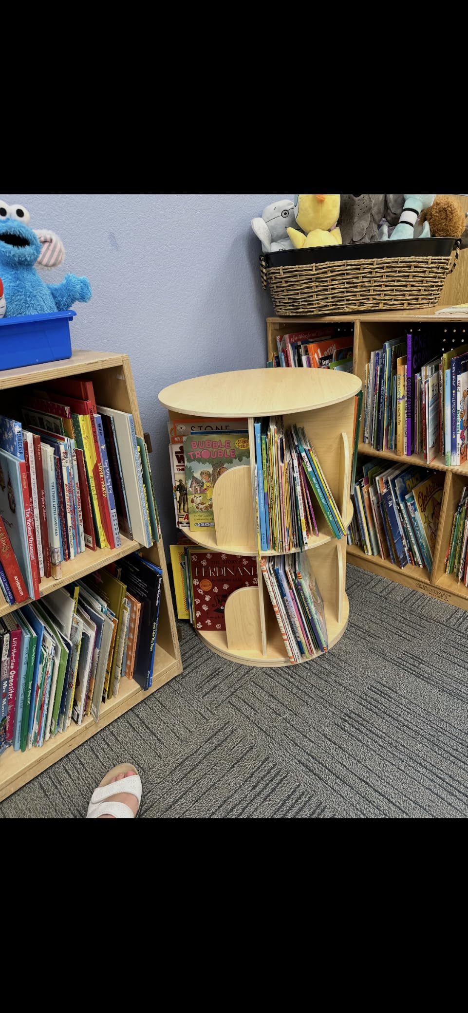 OOOK Kids Rotating Bookshelf, 3 Tier Corner Bookshelf for Small Space customer photo 2