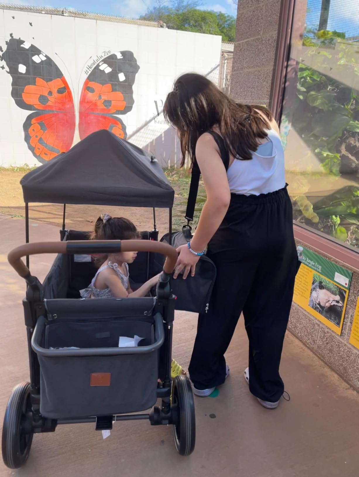 EVER ADVANCED Side-Unzip Wagon Stroller for 2 Kids, Push Pull Stroller with Adjustable Handle, Easy Access Zipper Door, 5-Point Harness Removable UV-Protection Canopy Shock-Absorbing Wheels, Blue customer photo 2