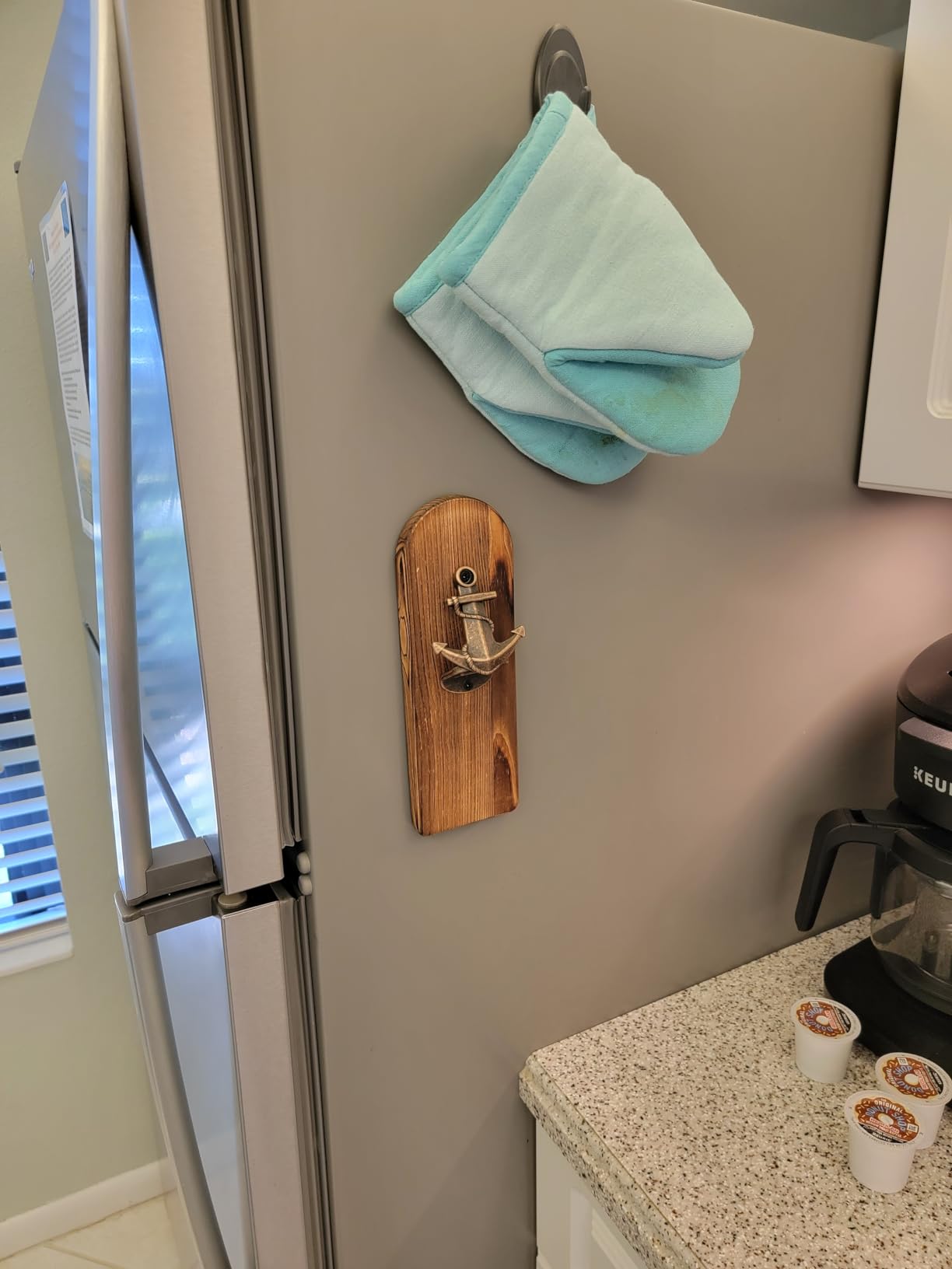 Beer Bottle Opener Wall Mounted with Magnetic Cap Catcher,Wooden Magnetic Bottle Opener for Fridge,Vintage Beer Gifts for Men, Man Cave Decor,Gifts for Men and Beer Lovers(Style 3) customer photo 1